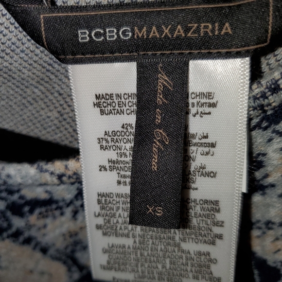 BCBGMAXAZRIA Leilani Peplum Jacquard mini dress Size XS - Picture 5 of 9